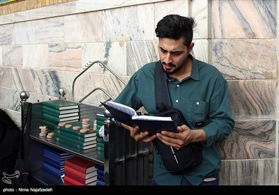 حال و هوای حرم مطهر رضوی در شب شهادت امام رضا(ع)
