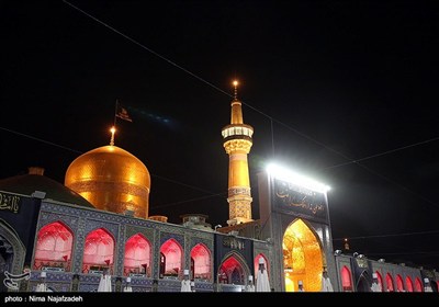 حال و هوای حرم مطهر رضوی در شب شهادت امام رضا(ع)