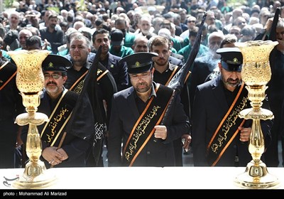 دسته عزاداری خادمان حرم حضرت معصومه (س) به مناسبت شهادت امام رضا(ع)