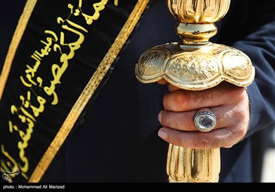 دسته عزاداری خادمان حرم حضرت معصومه (س) به مناسبت شهادت امام رضا(ع)