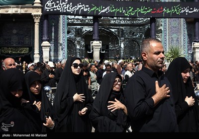 دسته عزاداری خادمان حرم حضرت معصومه (س) به مناسبت شهادت امام رضا(ع)