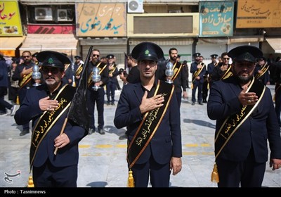 دسته عزای خادمان کریمه اهل بیت(س) در روز شهادت امام رضا(ع)