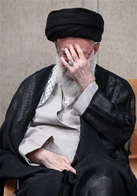 عزاداری شهادت امام رضا (ع) با حضور رهبر معظم انقلاب