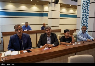 هفتمین همایش ملی شعر &#171;سرو و گل و لاله&#187;، در حرم شاهچراغ (ع)