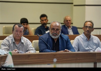 هفتمین همایش ملی شعر &#171;سرو و گل و لاله&#187;، در حرم شاهچراغ (ع)