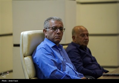 هفتمین همایش ملی شعر &#171;سرو و گل و لاله&#187;، در حرم شاهچراغ (ع)