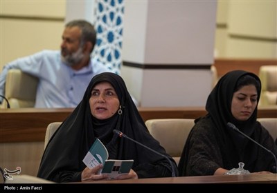 هفتمین همایش ملی شعر &#171;سرو و گل و لاله&#187;، در حرم شاهچراغ (ع)