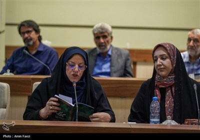 هفتمین همایش ملی شعر &#171;سرو و گل و لاله&#187;، در حرم شاهچراغ (ع)