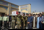 تشییع پیکر شهید مدافع امنیت در حرم مطهر حضرت شاهچراغ (ع)