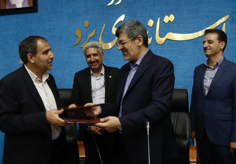 تفاهم‌نامه توسعه اقتصاد دیجیتال و زیرساخت‌های ارتباطی در یزد امضا شد