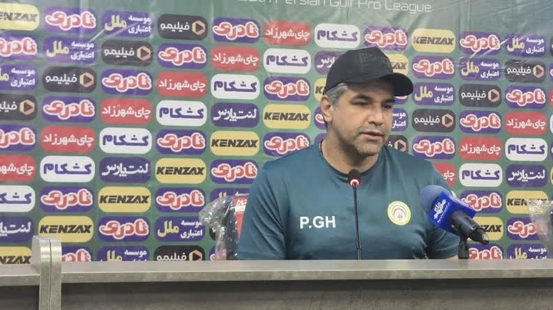 سرمربی فجر سپاسی: هنوز به آمادگی بدنی نرسیدهایم