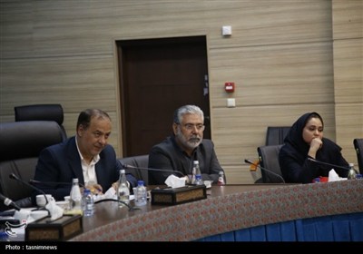 سفر وزیر ارتباطات به یزد