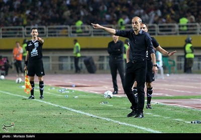 دیدار تیم‌های فوتبال سپاهان اصفهان و پرسپولیس