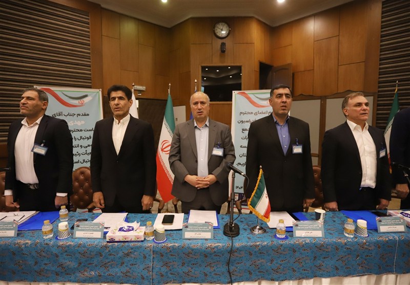 انتخاب نواب رئیس هیئت فوتبال تهران و رونمایی از لوگوی جدید