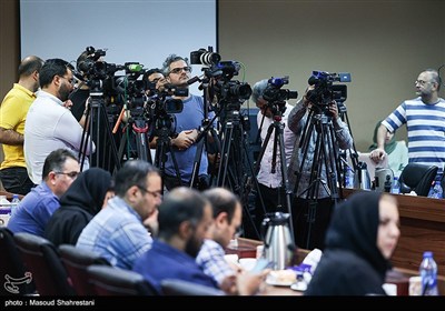 نشست خبری وزیر فرهنگ و ارشاد اسلامی