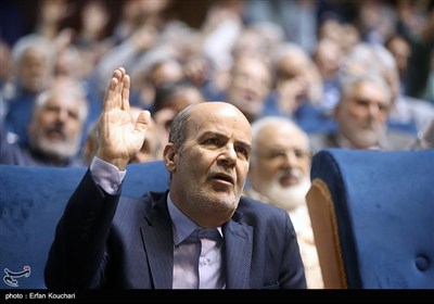 آئین رونمایی کتاب پنج حق