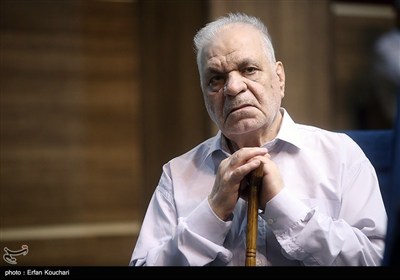 آئین رونمایی کتاب پنج حق