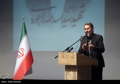 آئین رونمایی کتاب پنج حق