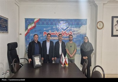 حضور فرماندار شهرستان سرعین در دفتر خبرگزاری تسنیم اردبیل