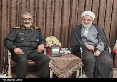 دیدار جانشین فراجا با نماینده ولی‌فقیه در کردستان