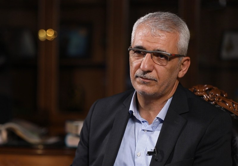 روایتی از عجیب‌ترین نسخه‌های پیچیده شده در داروخانه 13 آبان/خاطراتی از خدمات دارویی در جنگ 12روزه