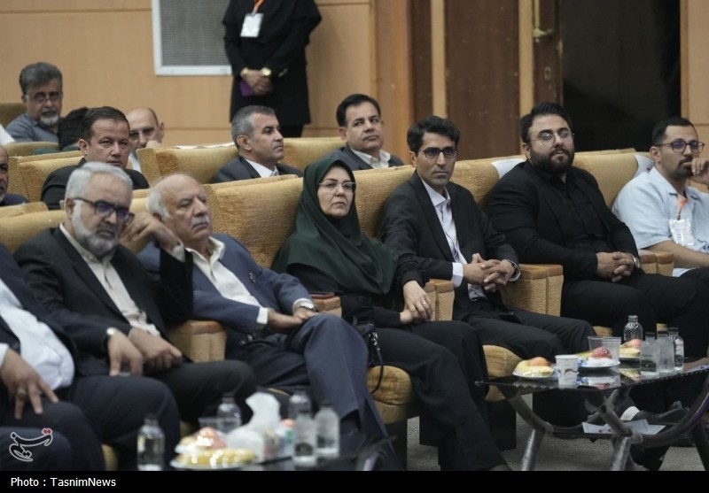 مراسم گرامیداشت روز خبرنگار در کرمانشاه- عکس صفحه استان تسنیم