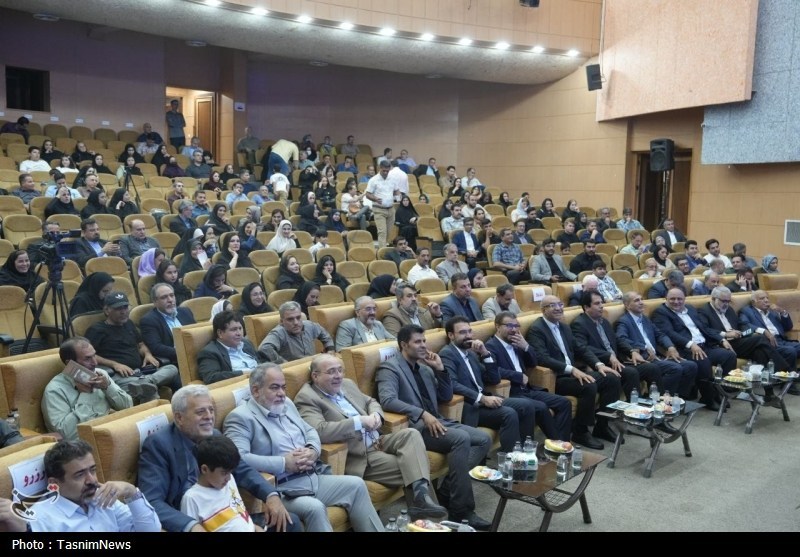 مراسم گرامیداشت روز خبرنگار در کرمانشاه- عکس صفحه استان تسنیم