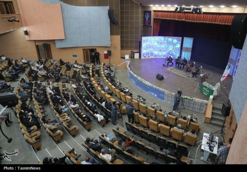 مراسم گرامیداشت روز خبرنگار در کرمانشاه- عکس صفحه استان تسنیم