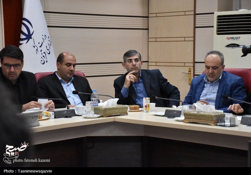 نشست خبری استاندار قزوین- عکس صفحه استان تسنیم