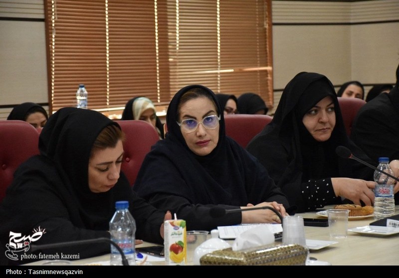 نشست خبری استاندار قزوین- عکس صفحه استان تسنیم