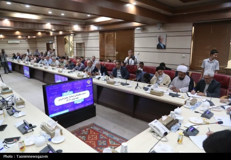 نشست خبری استاندار قزوین- عکس صفحه استان تسنیم
