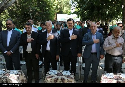 رونمایی از 130 دستگاه تاکسی برقی جدید در اصفهان
