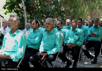 رونمایی از 130 دستگاه تاکسی برقی جدید در اصفهان