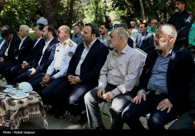 رونمایی از 130 دستگاه تاکسی برقی جدید در اصفهان