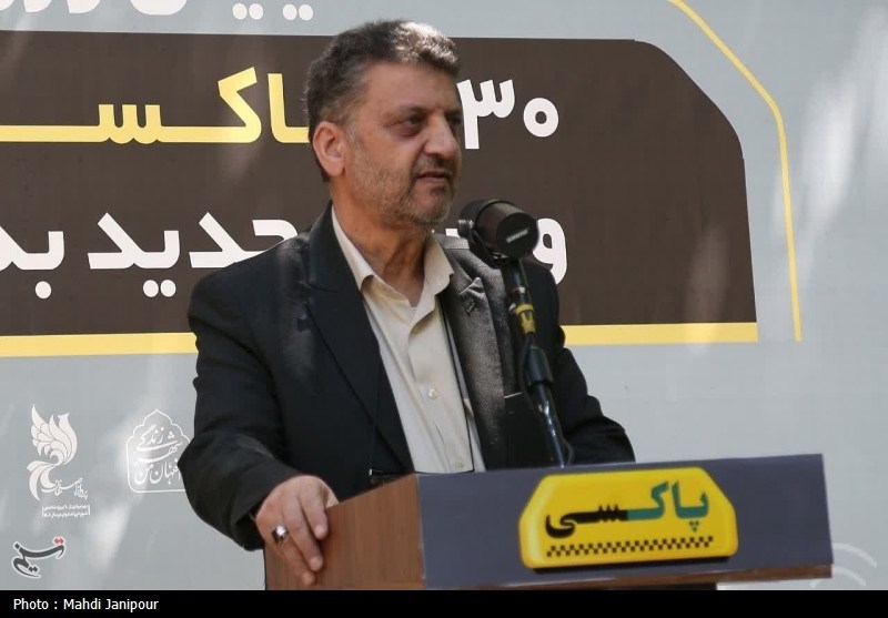 رونمایی از 130 دستگاه تاکسی برقی جدید در اصفهان- عکس صفحه اس ...