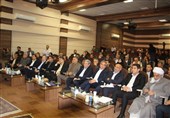 ماراتن سخنرانی 13 نفره در همایش وفاق کردستان/زمان برای وزیر کار کم ‌آمد!+تصاویر
