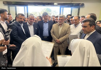 سفر دو روزه وزیر بهداشت به یزد- عکس صفحه استان تسنیم
