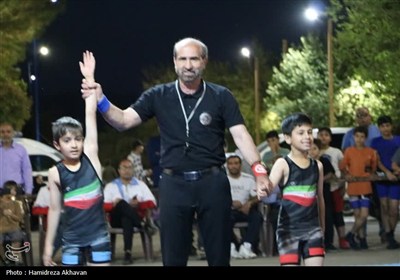 مسابقات کشتی خیابانی جام جهان پهلوان تختی بهاباد