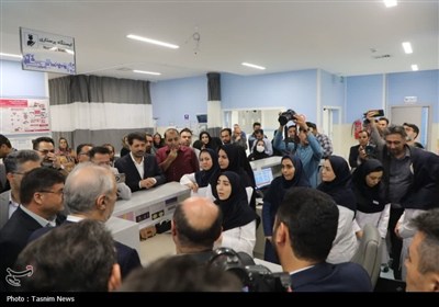 بازدید معاون رئیس جمهور از بخش الحاقی بیمارستان هاجر شهرکرد