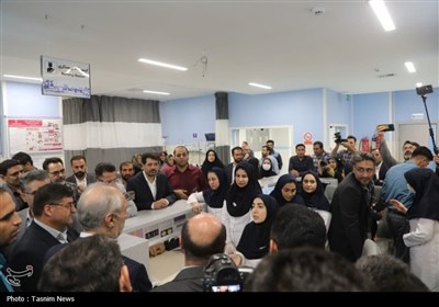 بازدید معاون رئیس جمهور از بخش الحاقی بیمارستان هاجر شهرکرد