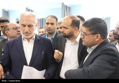 بازدید معاون رئیس جمهور از بخش الحاقی بیمارستان هاجر شهرکرد