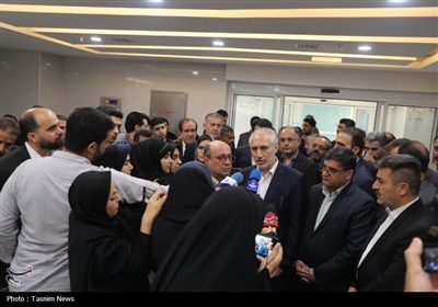 بازدید معاون رئیس جمهور از بخش الحاقی بیمارستان هاجر شهرکرد