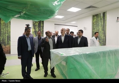 بازدید معاون رئیس جمهور از بخش الحاقی بیمارستان هاجر شهرکرد