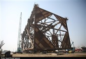 بارگیری پایه سکوی 4000 تنی فاز 11 پارس جنوبی از صدرای بوشهر
