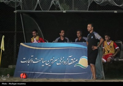 پیروزی مقتدرانه ملوان در لیگ برتر فوتبال ساحلی