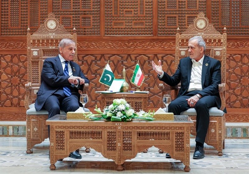 Pezeşkiyan, Şahbaz Şerif İle Görüşmesinde: İran ve Pakistan Halkları Arasında Hiçbir Mesafe Yok