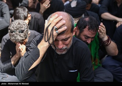 دسته عزاداری شهادت امام حسن عسکری (ع) با حضور آیت الله وحید خراسانی