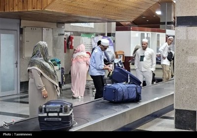 بازگشت اولین گروه از زائران گلستانی از حج عمره