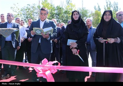 افتتاح اولین ایستگاه شارژ خودرو های برقی در زنجان