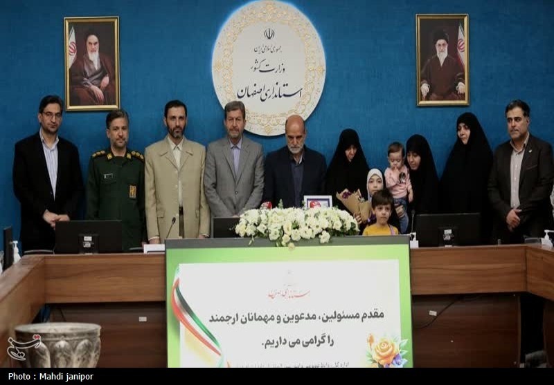 تقدیر از جوانان برتر اصفهانی؛ از درخشش علمی تا میادین ورزشی